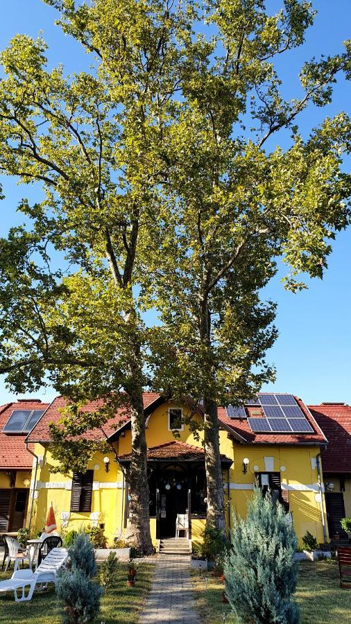 Harmonia Apartmanhaz Balatonlelle Exteriér fotografie